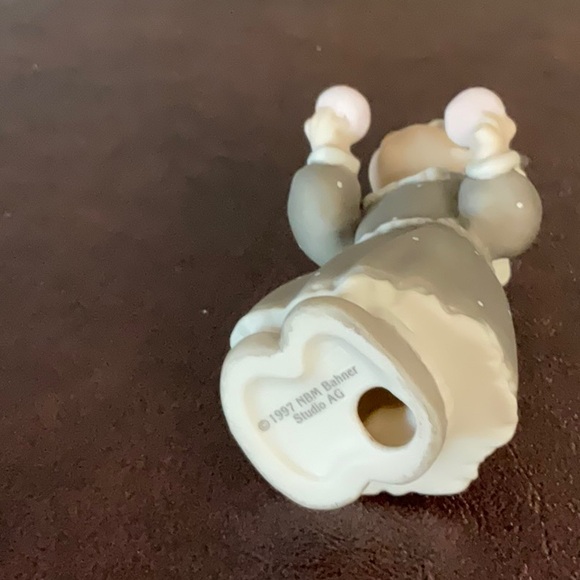 Kim Anderson Girl with Candles - Picture 3 of 3